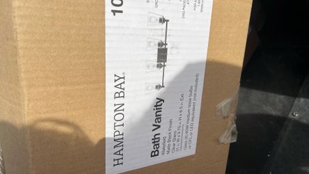 Bath Vanity Hampton Bay 