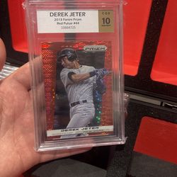 Derek Jeter 2013 Prizm CGS 10 Gem Mint 