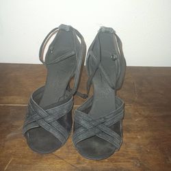 Salsa / Ballroom Dance Shoes 
