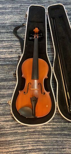 Eastman Strings Full Size Violin