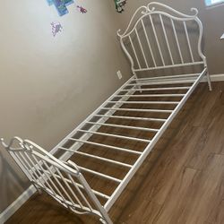Twin Bed Frame 