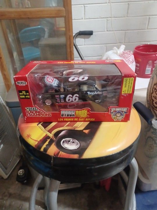 Racing Champions Stock Rods #66. 1:24 Die Cast Replica 