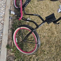 Womens beach cruiser
