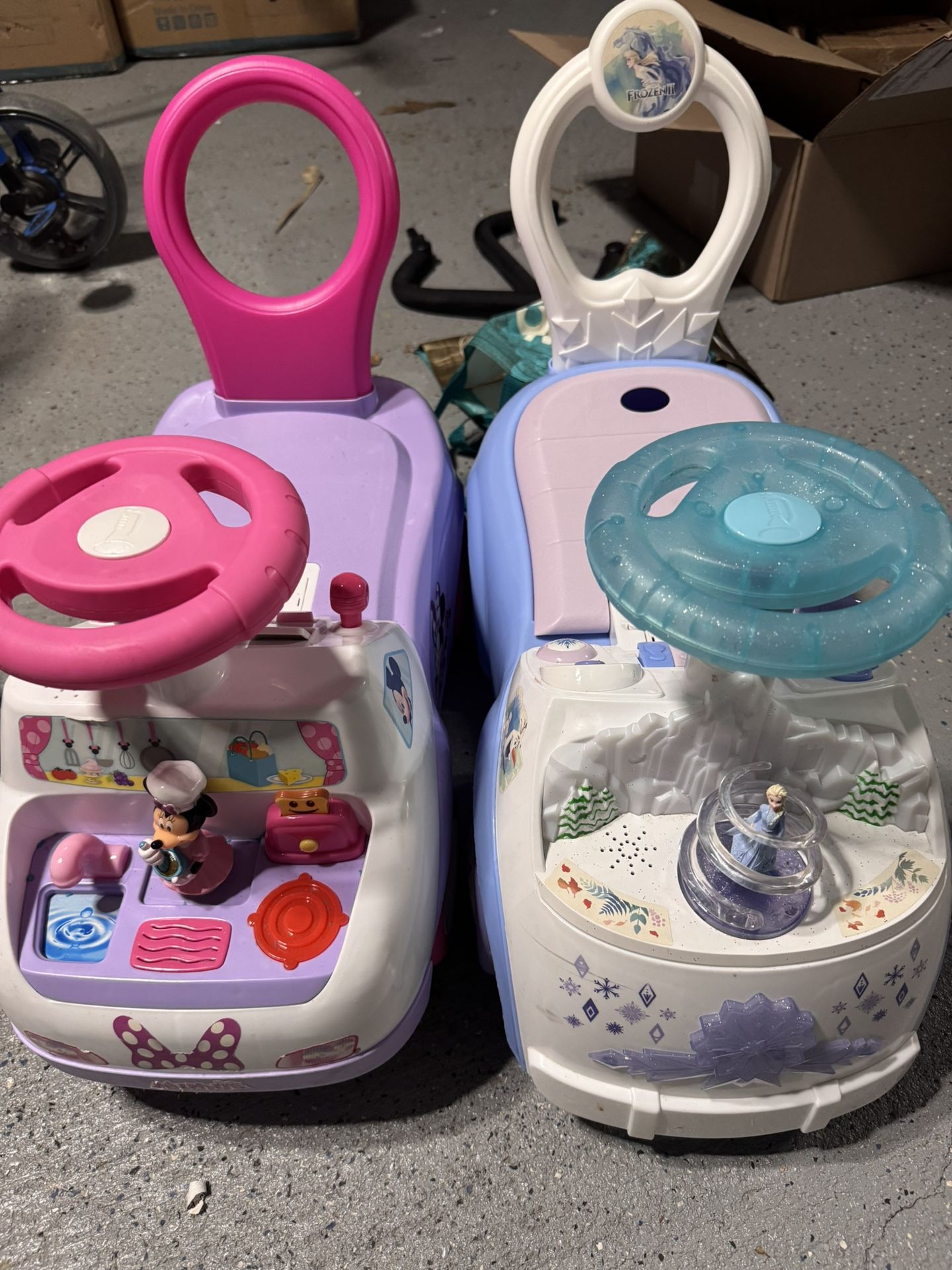 Minnie And Elsa Cars