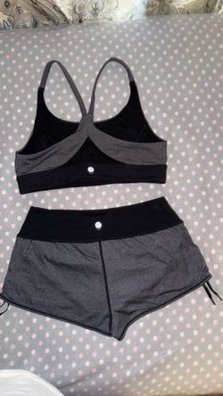 Lululemon. $39.99 set