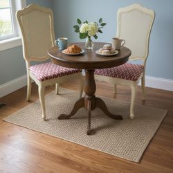 ☀️ Bright & Classic: Pair of Vintage 70s French Provincial Accent Chairs

​Bring a pop of sunshine and classic character to your home