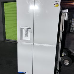 27.2-cu ft Standard-Depth 36-in Wide Side-by-Side Refrigerator with Ice Maker ,Water and Ice Dispenser 