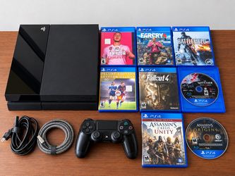 PS4 500GB Console Bundle + 8 Games