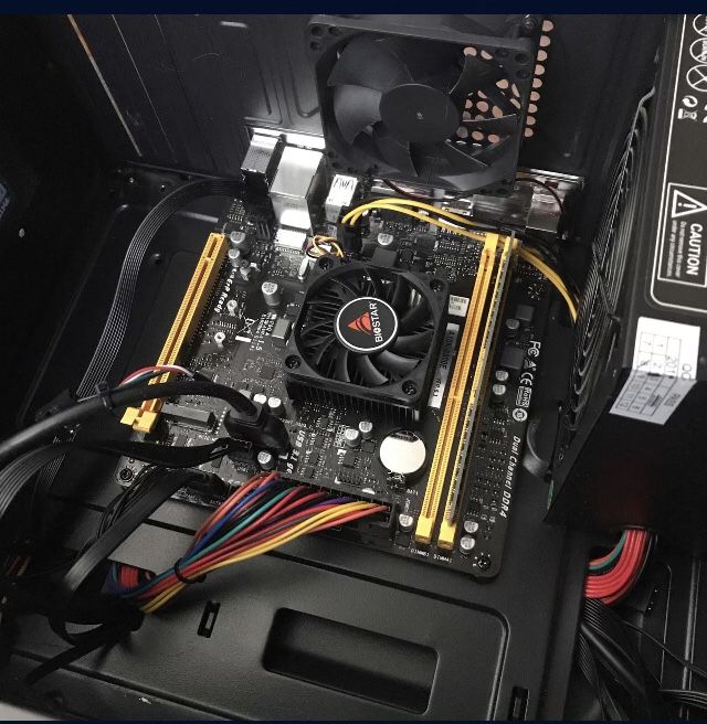 Light ALLIED gaming pc