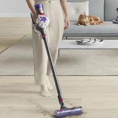 Dyson V8 New