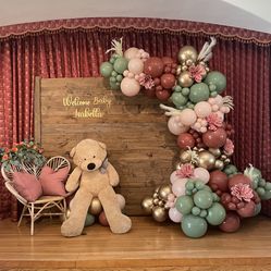 Wooden Backdrop, Sign, and Balloon Setup