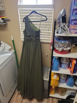 Dark green dress/Vestido verde oscuro