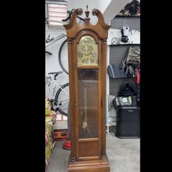Grandfather Clock 