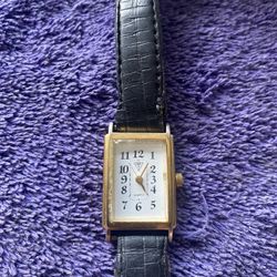 Guess Wristwatch Rectangular White Face Gold Tone. Needs New Band