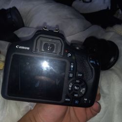 Camera No Accesories But Another Lense Sony Lense And Another Lense