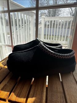 Black Tasman Uggs