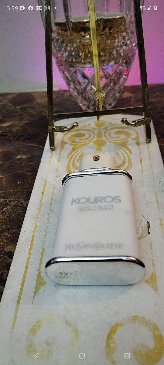 Vintage Yves Saint Laurent KOUROS Eau de Toilette – Rare White Ceramic-Style 4oz Bottle – YSL Collector Fragrance (Pre-Reformulation)
