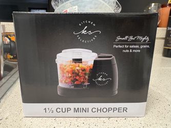 Kitchen Selectives 1 1/2 cup mini chopper