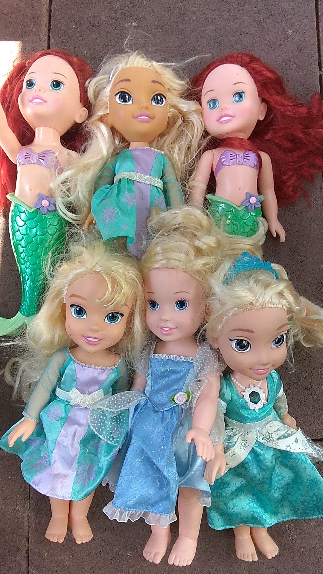 Disney Dolls Lot