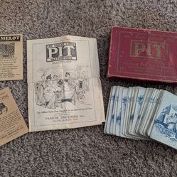 Antique 1919 Parker Brothers USA
Bull and Bear Edition PIT Playing Card Game