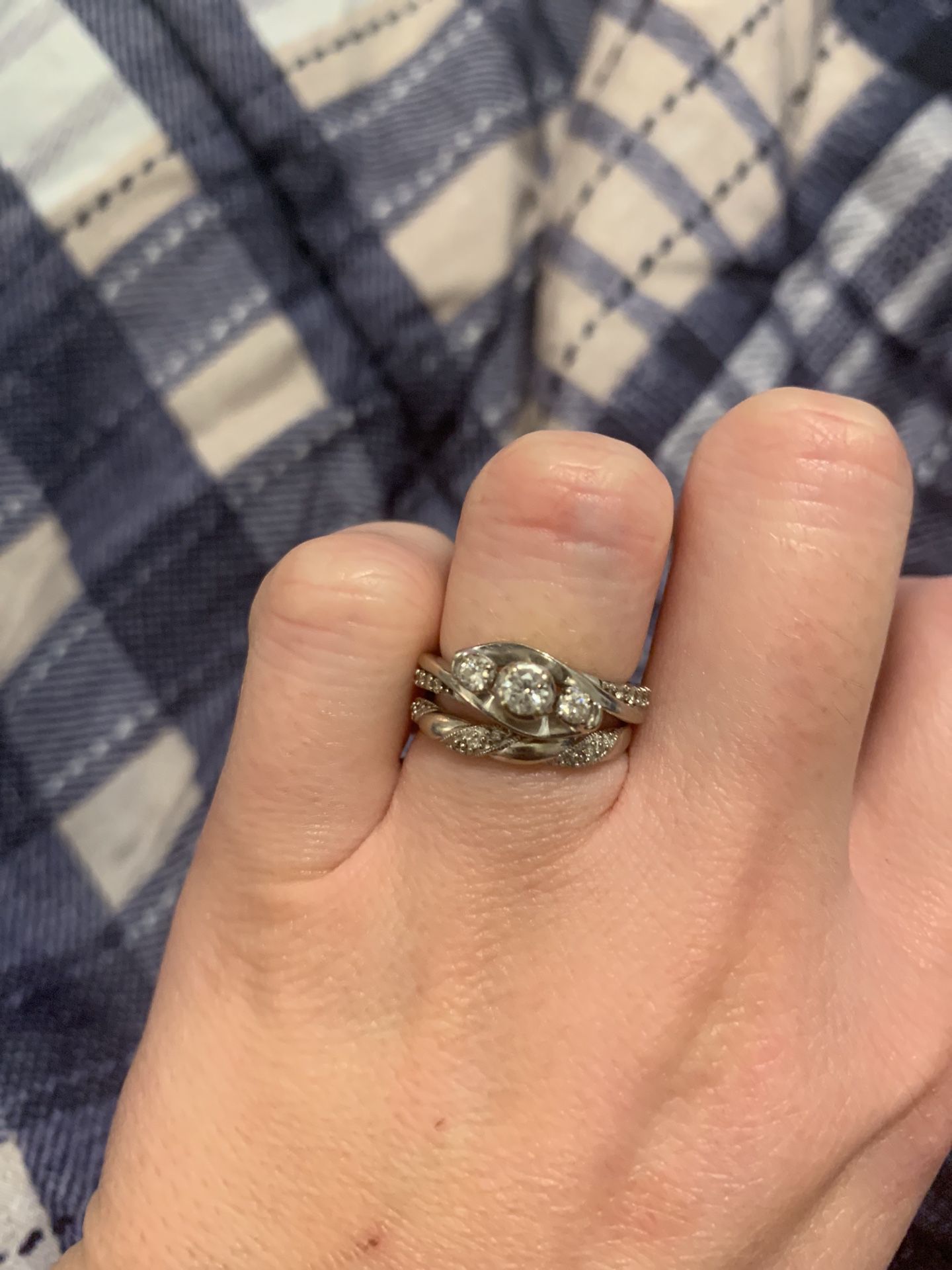 Engagement ring and wedding band size 4