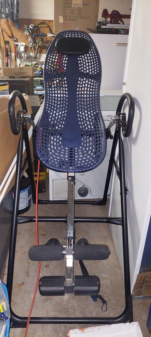 Teeter Inversion Table