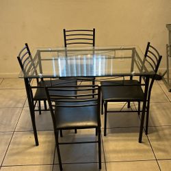 Dining Set 