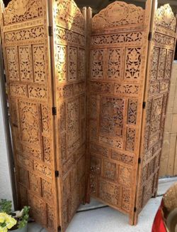 Carved divider