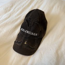 Balenciaga Bb Destroyed Cap Hat
