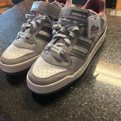 Adidas Home Alone 2 x Forum 84 Low Pigeon Lady for Sale in Huntington  Park, CA - OfferUp
