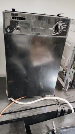 18-in Dishwasher