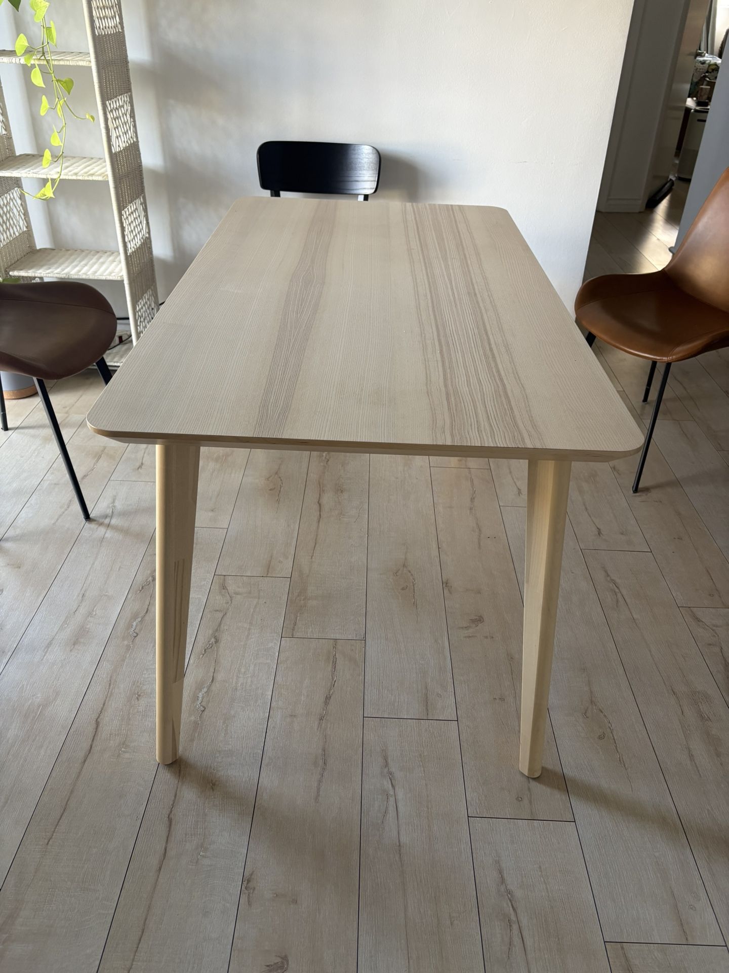 Ikea Lisabo Dining Table