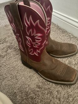 Women’s Ariat boots