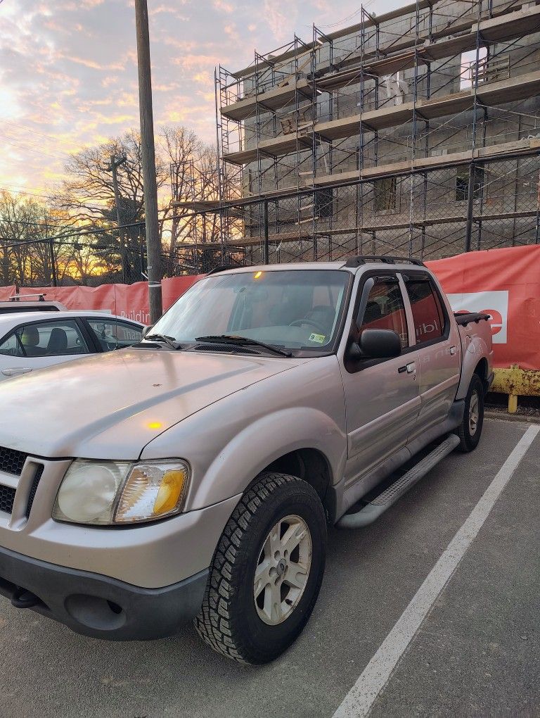2005 Ford Explorer