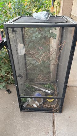 Large Reptile Mesh Enclosure – Great for Chameleons/Geckos