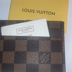 Brand New Louis Vuitton Cardholder
