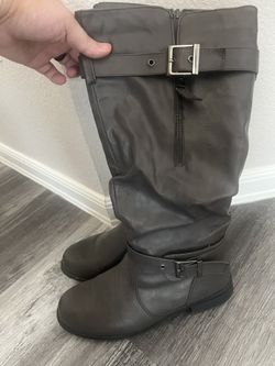 Sz 9 Boots X2