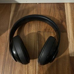 Beats Solo 3