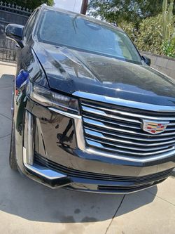 Cadillac Escalade Full-Size SUV