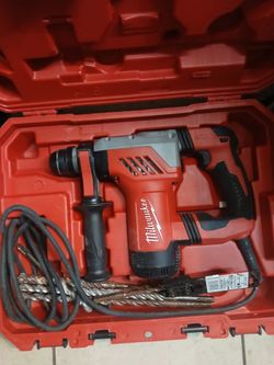 Milwaukee hammer drill