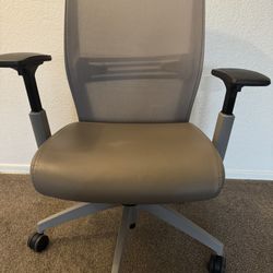 Used Adjustable Light Grey Leather Office Chair 
