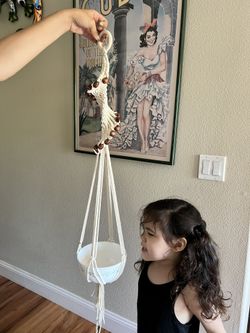 Macrame Plant Hanger 