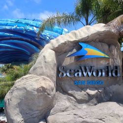 Seaworld tickets For Sale + dinning 