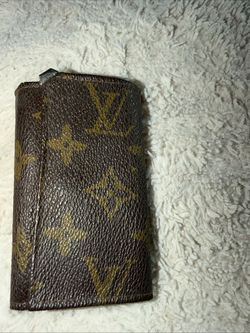 Vintage Authentic Louis Vuitton Monogram 6 Key Holder With Snap "RARE"