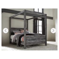 Grey Canopy Bedroom Set