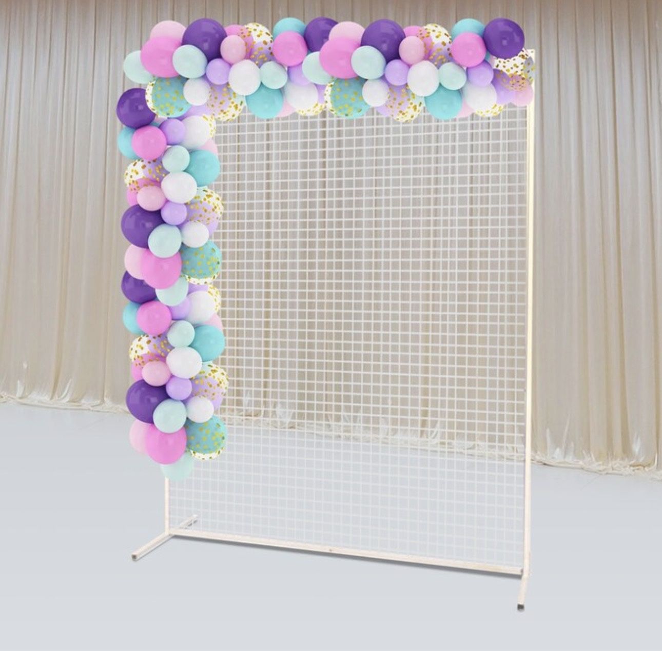 5.25-ft W × 6.54-ft H Arched White Metal Tubing Garden Arbor