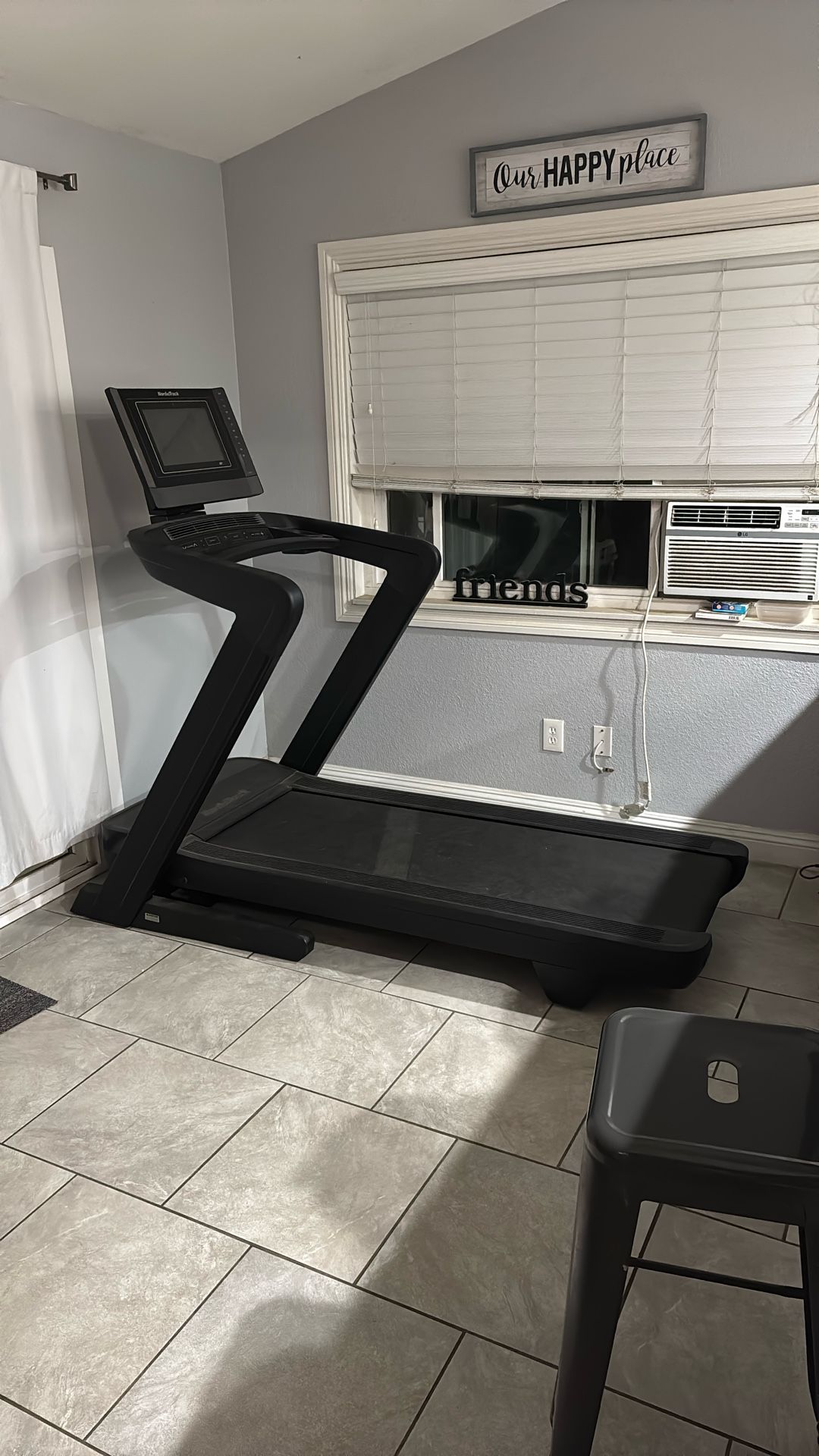 NordicTrack Fit Treadmill 