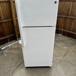 30 Wide Fridge Ge 