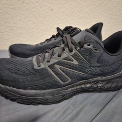 New Balance 880 v12 Fresh Foam Black Athletic Running Sneakers Men’s Size 10