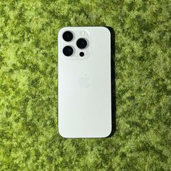 iPhone 15 Pro | 256GB | White Titanium | Factory Unlocked